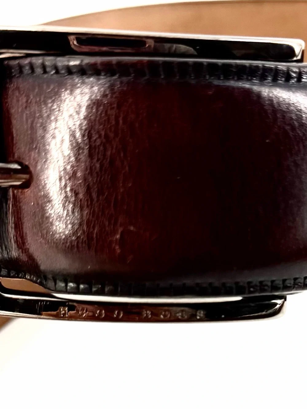Hugo Boss LAVIOR Dark Brown Italian Leather Belt 105/40 Dark Brown Silver Buckle